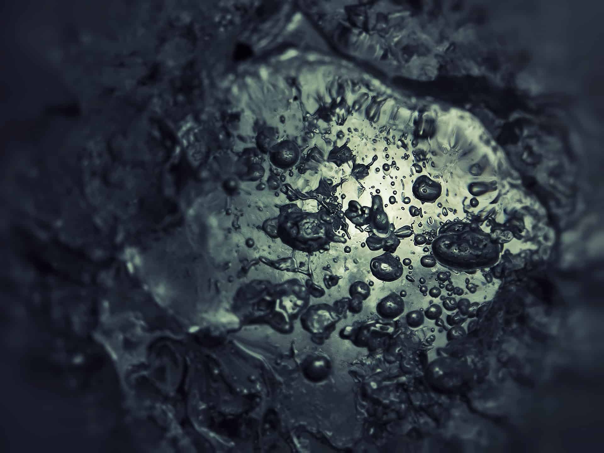 artnorama - Glacier Bubbles